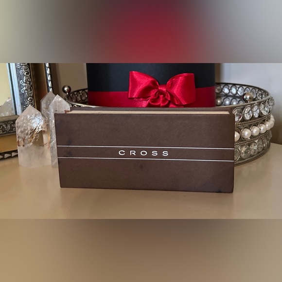 Cross Classic Black Barrel with Silver Stripes Pen and 0.7mm Pencil w/Box - Picture 4 of 8